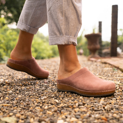 Dansko Mariella-Rose Milled Nubuck