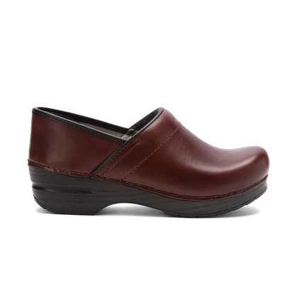 Dansko Professional-Full Grain Wine